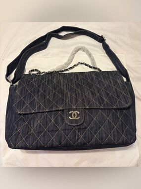 Fashion Mono Dark Blue Denim Stretch Spirit Quilted Messenger Bag
